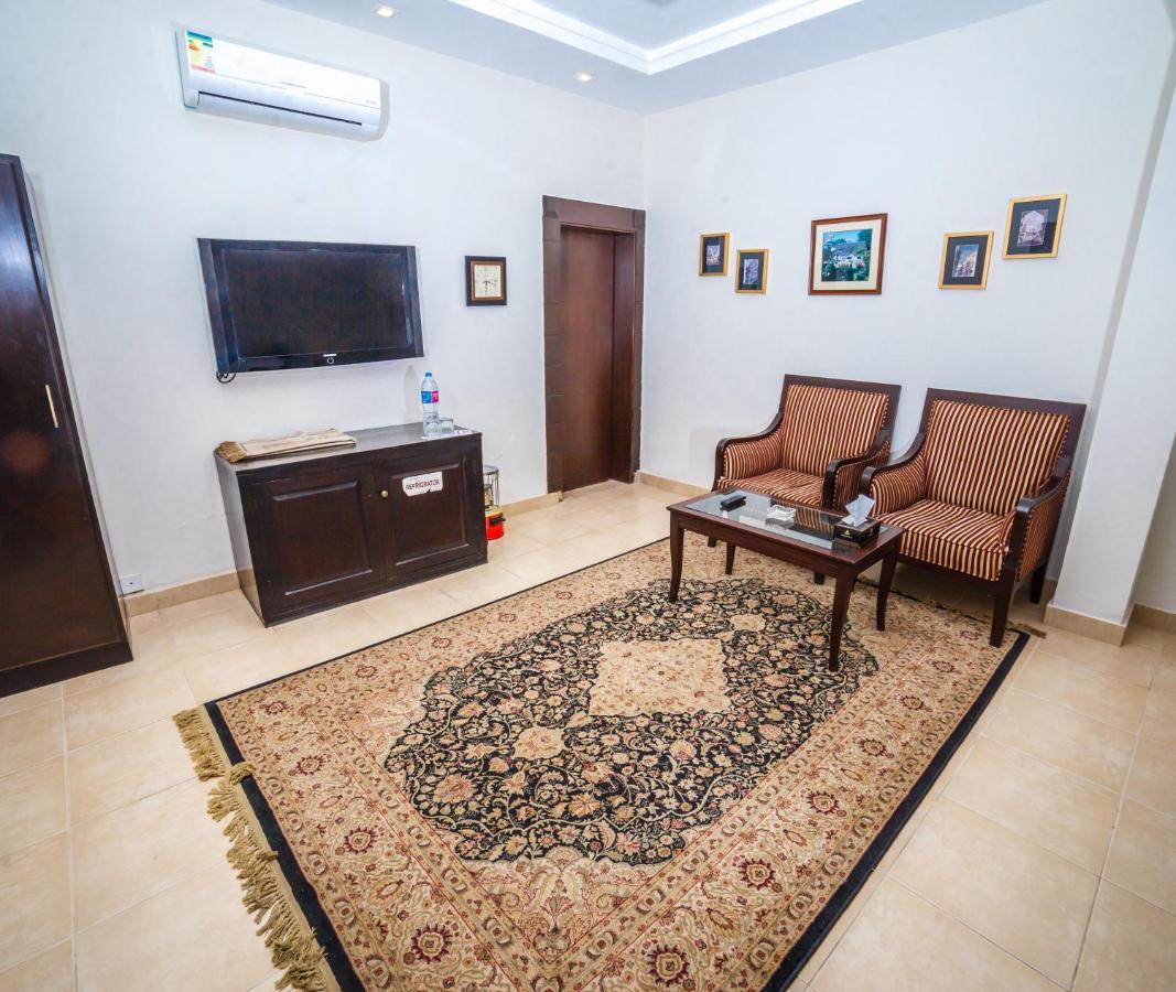 Vip House Hotel Пешавар Екстериор снимка